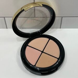 Milani 01 Fair To Light Conceal + Perfect Concealer Kit
